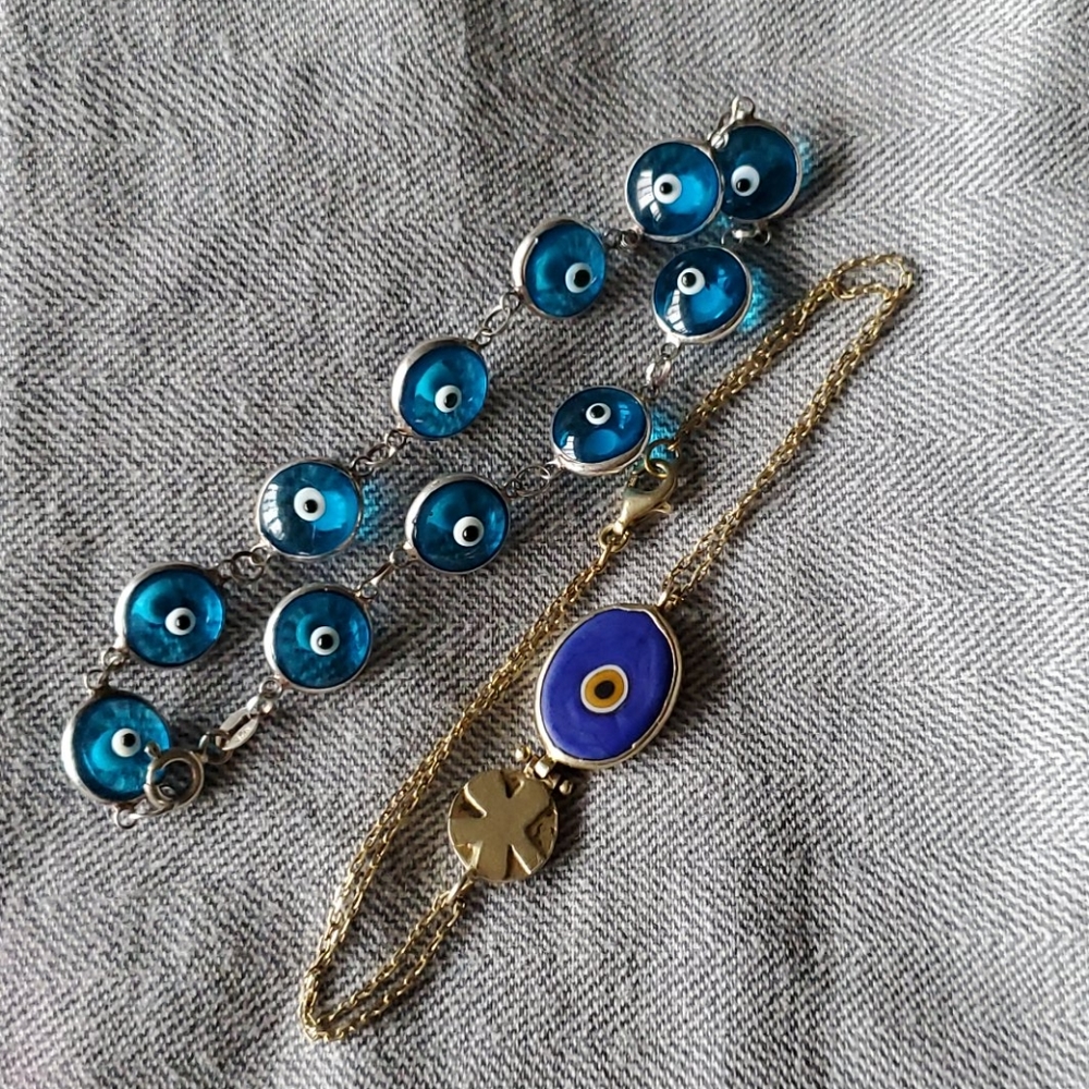💙❤🧡 Lot of evil eye bracelets
